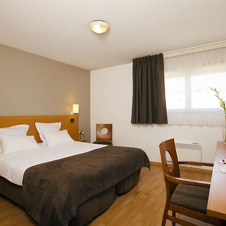 Sejours & Affaires Nantes Ducs De Bretagne Aparthotel Luaran gambar