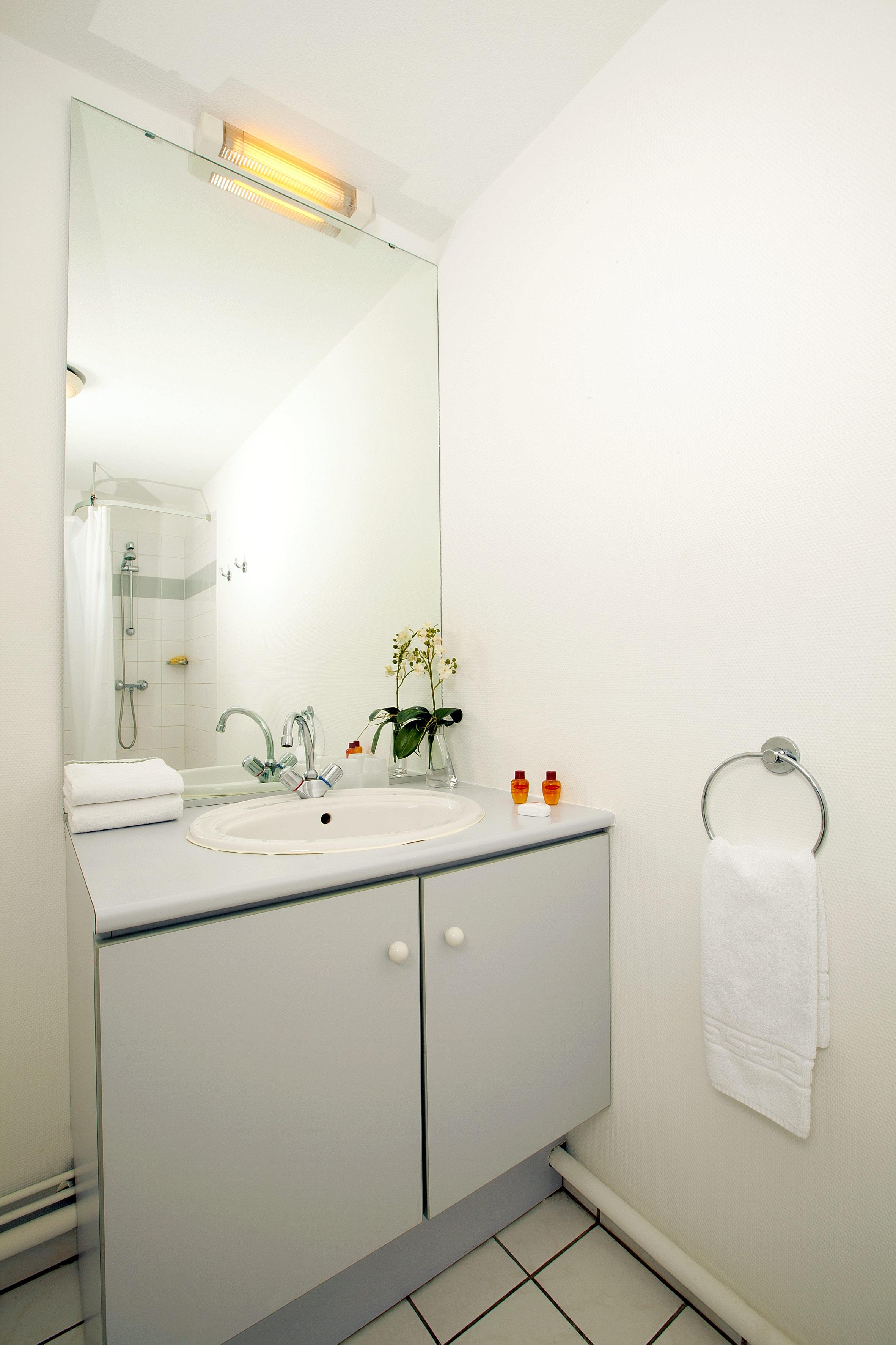 Sejours & Affaires Nantes Ducs De Bretagne Aparthotel Luaran gambar