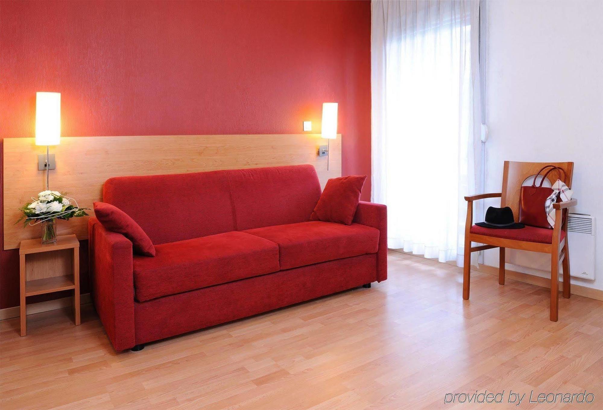Sejours & Affaires Nantes Ducs De Bretagne Aparthotel Luaran gambar